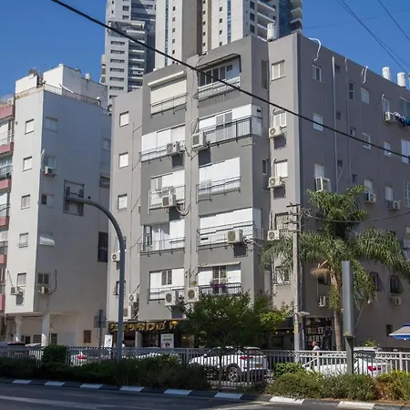 Apartments4You Bally Bat Yam Exterior photo
